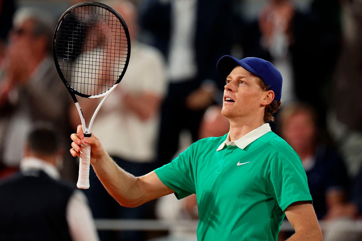 Djokovic and Sinner chase French Open semis as underdogs look for upsets Djokovic and Sinner chase French Open semis as underdogs look for upsets