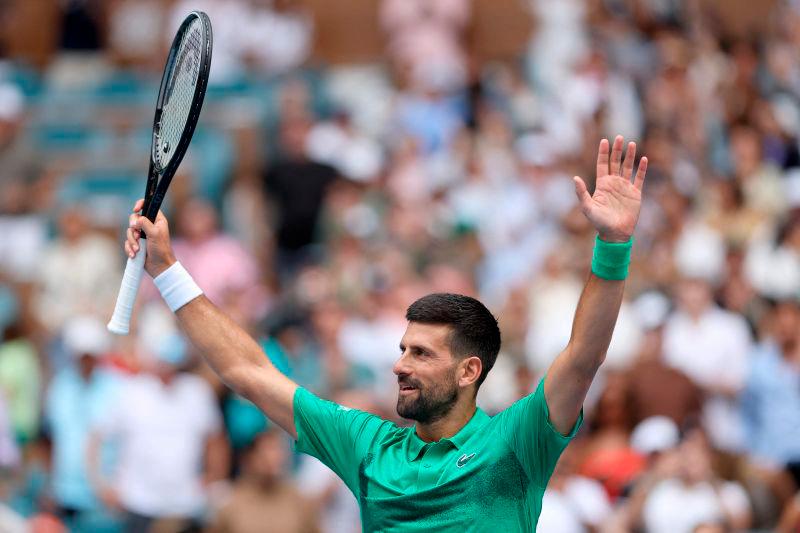 Djokovic reaches Miami Open final, 100th career title in sight