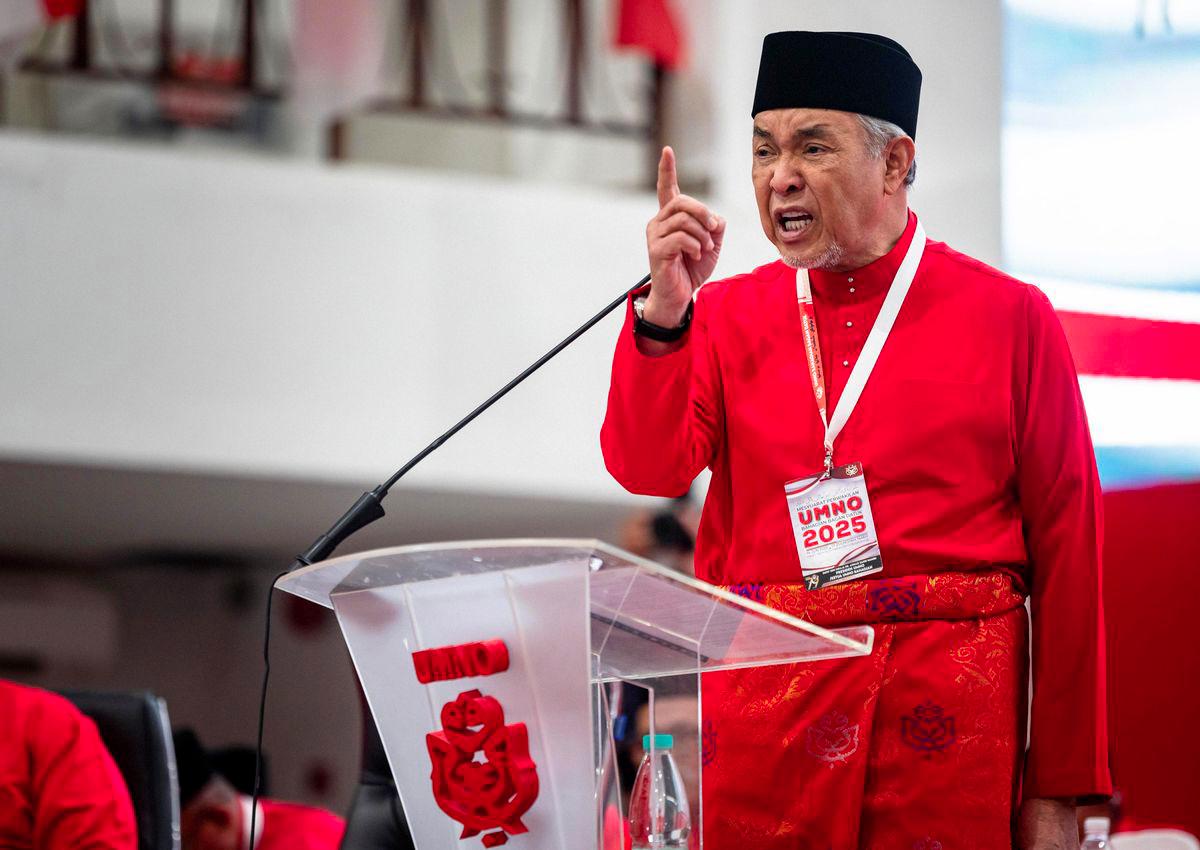 Don’t use Malay unity as a political gimmick - Umno president Don’t use Malay unity as a political gimmick - Umno president