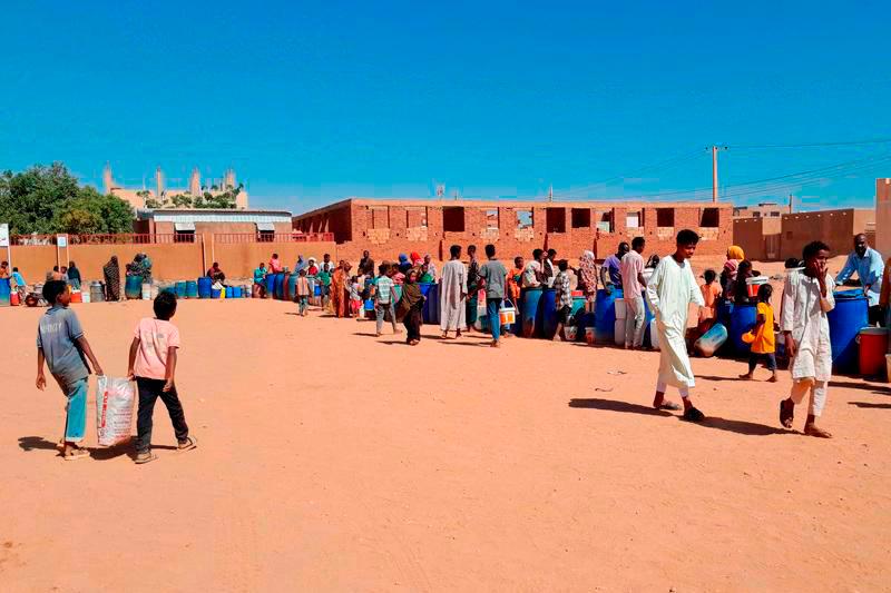 Drone strikes hit Port Sudan for sixth straight day: army source Drone strikes hit Port Sudan for sixth straight day: army source