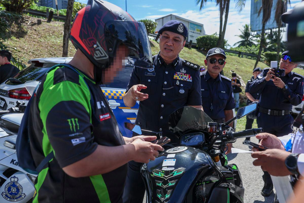 Drones deployed to go after bikers not using Federal Highway designated lane 
