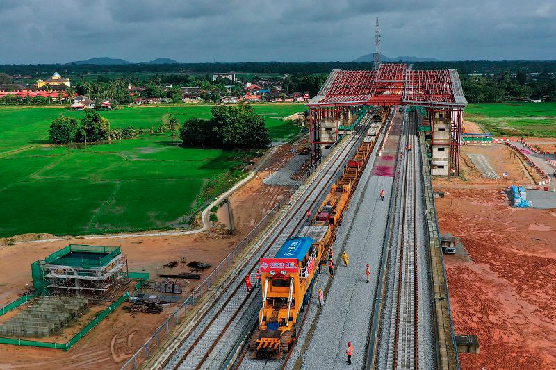 ECRL Maran-Kota Bharu rail track completed ahead of schedule ECRL Maran-Kota Bharu rail track completed ahead of schedule