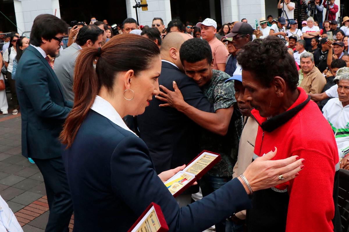 Ecuador apologizes to farm workers deemed to live like slaves