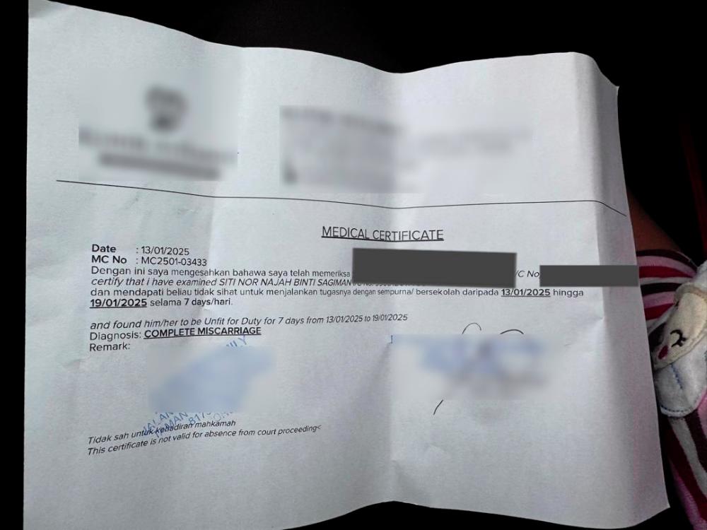 Employer allegedly grant woman only 3 days leave following miscarriage, sparks outrage online Employer allegedly grant woman only 3 days leave following miscarriage, sparks outrage online