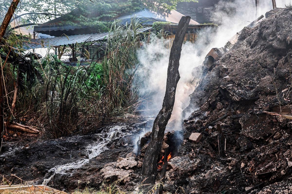 Engine oil store fire: No ammonia detected at monitoring site this morning Engine oil store fire: No ammonia detected at monitoring site this morning