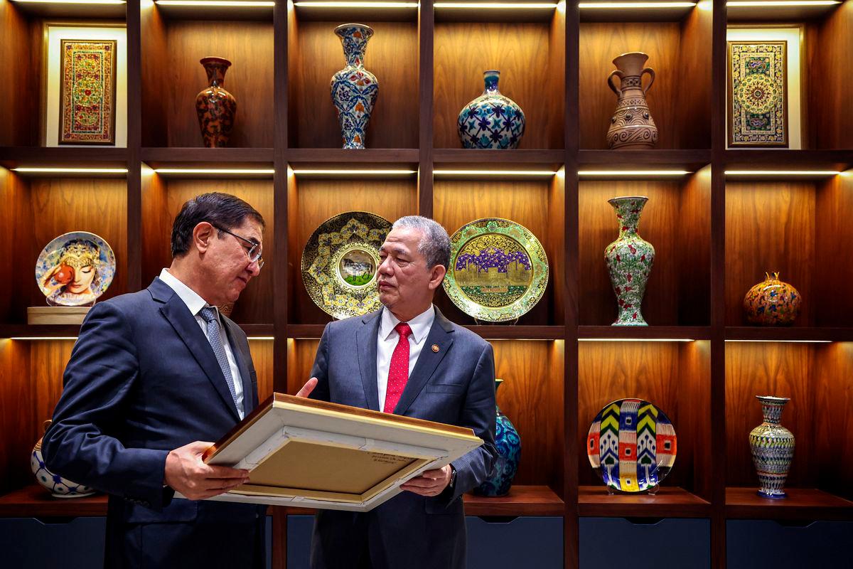 Fadillah meets Uzbekistan leaders to boost energy, tourism, education ties Fadillah meets Uzbekistan leaders to boost energy, tourism, education ties