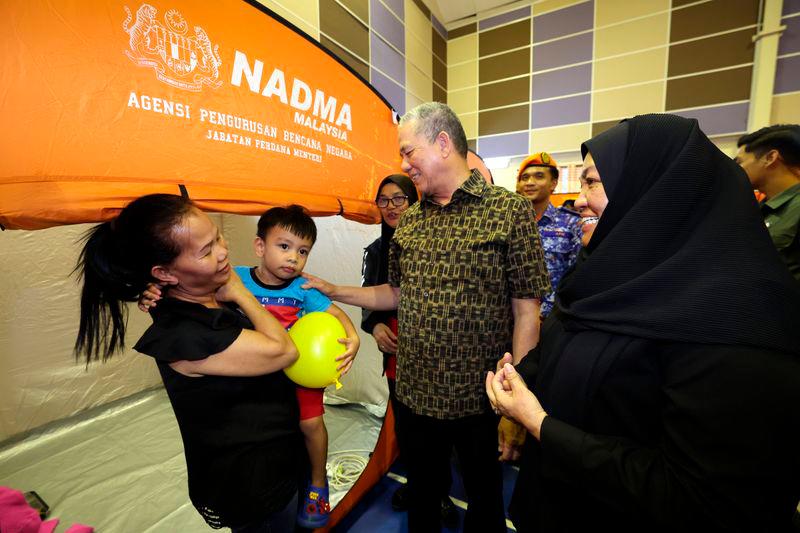 Fadillah urges flood victims to register to facilitate aid distribution
