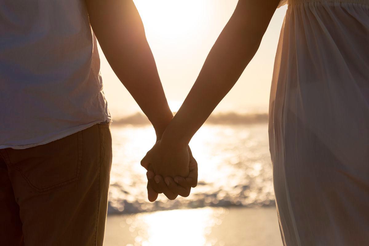 Fewer couples starting families amid shifting priorities