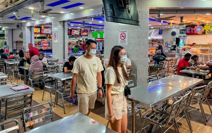 “First move already lacks effort” -  Woman turns down mamak first date, sparks debate