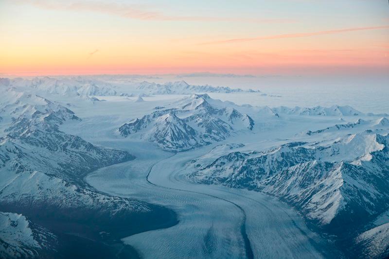 Flight carrying 10 reported missing in Alaska
