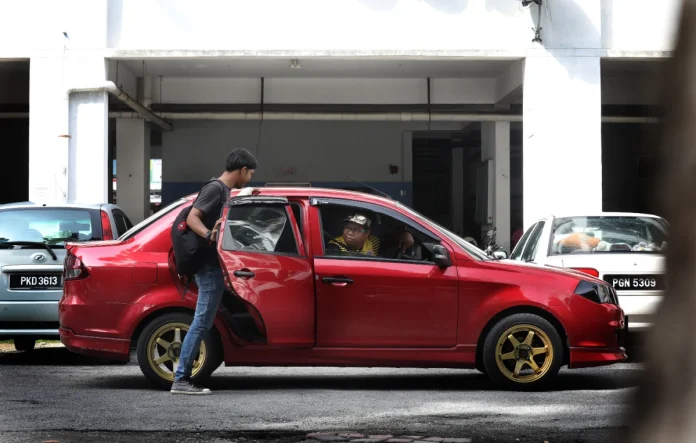Foreigner_says_Malaysia_offers_the_worst_e-hailing_cars Foreigner says Malaysia offers the worst e-hailing cars