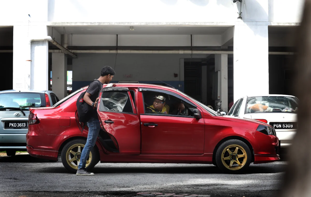 Foreigner_says_Malaysia_offers_the_worst_e-hailing_cars Foreigner says Malaysia offers the worst e-hailing cars