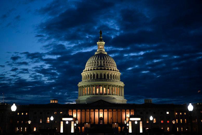 Fractious Republicans seek unity over Trump tax cuts