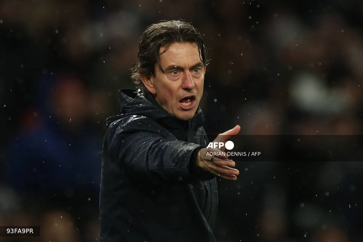 Frank insists Tottenham united and moving in right direction