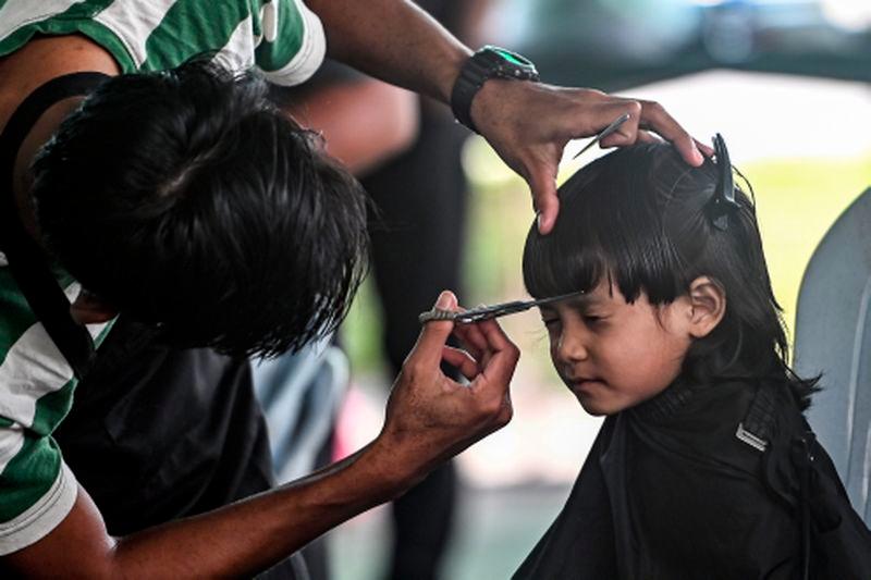 Free haircut services in high demand as school reopens tomorrow 