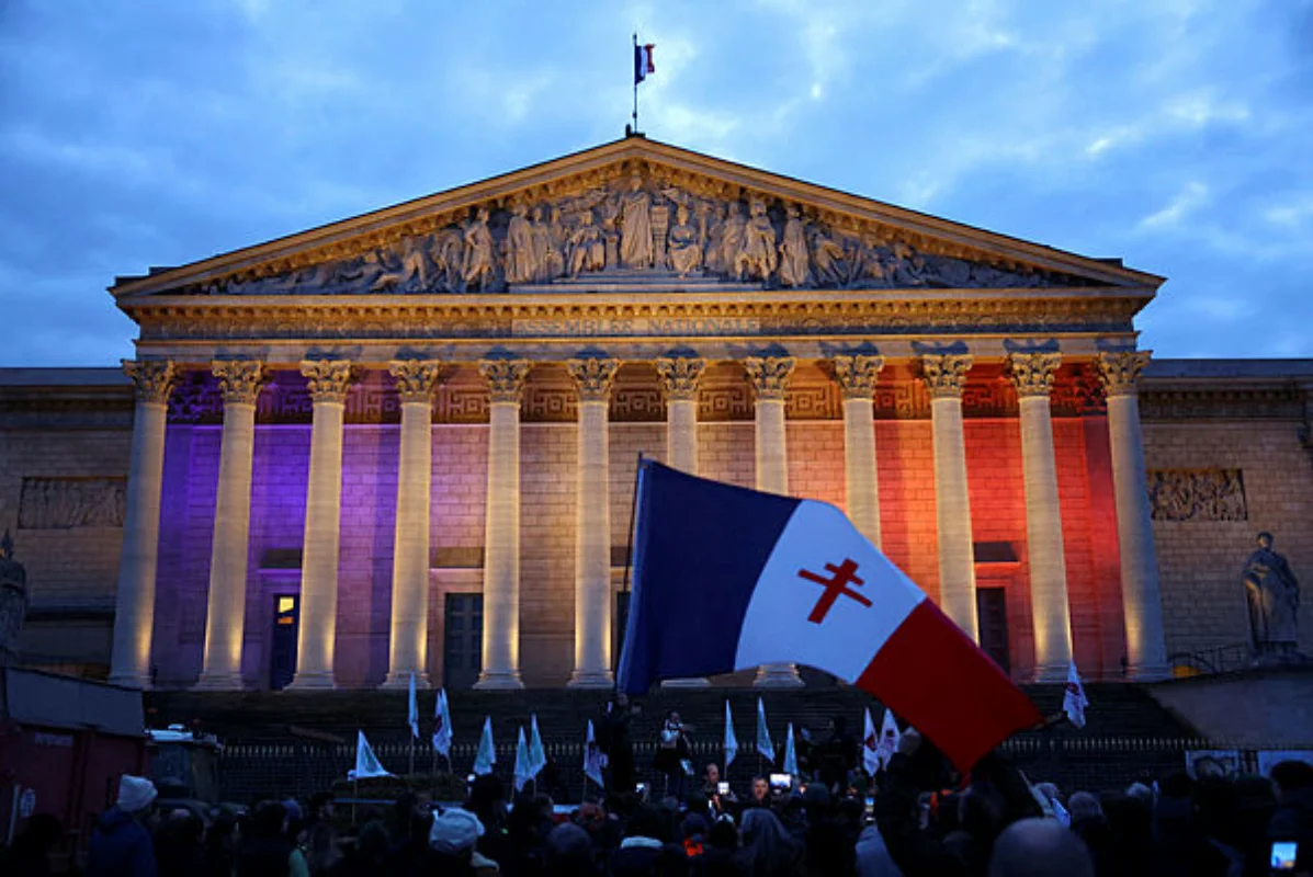 French_government_faces_no-confidence_votes_ahead_of_budget_battle French government faces no-confidence votes ahead of budget battle