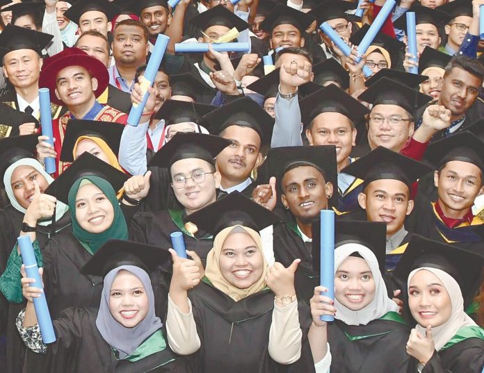Fresh grads lament wages failing to match living costs