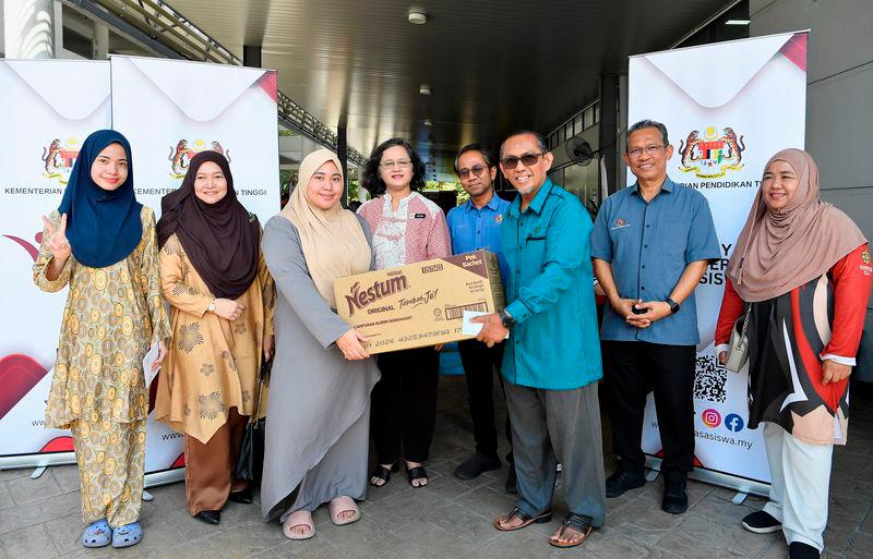 Gas pipeline fire: RM2,000 aid from MOHE a welcome relief – Affected students Gas pipeline fire: RM2,000 aid from MOHE a welcome relief – Affected students