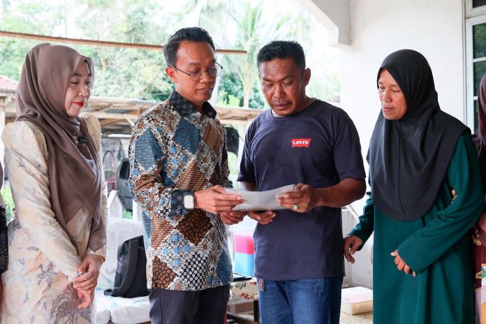 Gerik Crash: Shattered hope as families receive death certificates