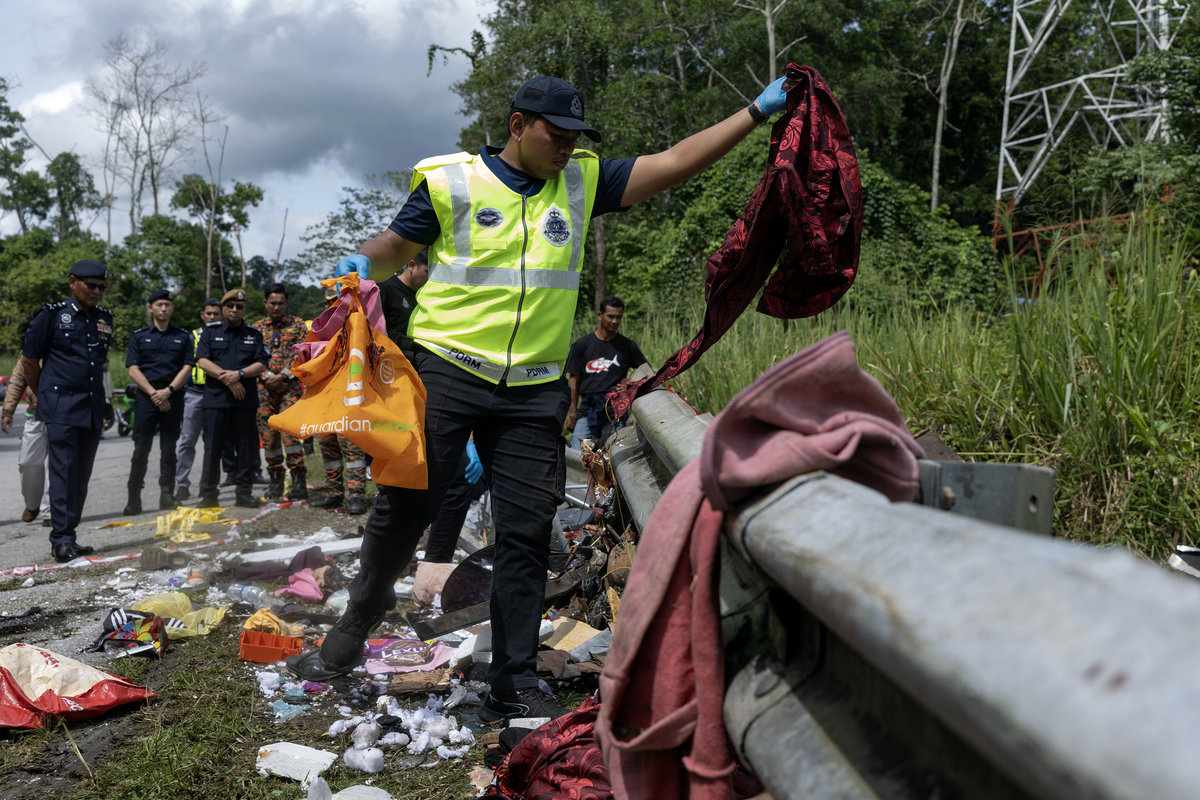 Gerik bus tragedy: Cooked sacrificial meat, Quran among items found at scene