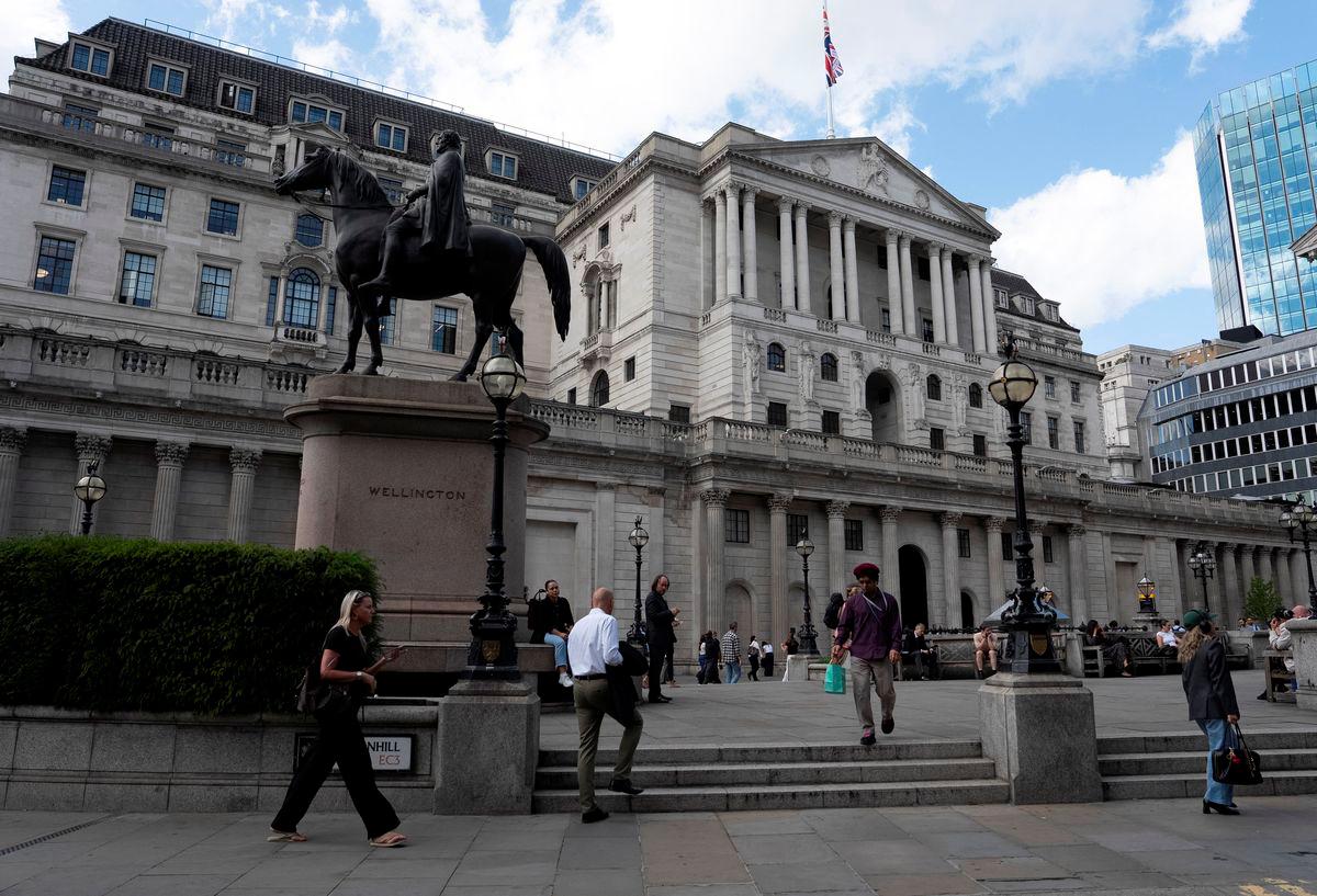 Global turmoil clouds UK rate outlook - Bank of England Global turmoil clouds UK rate outlook - Bank of England