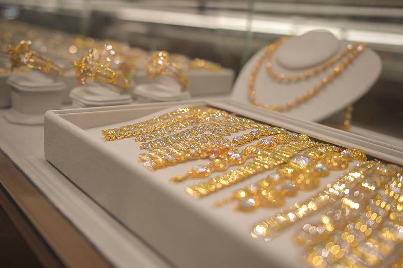 Gold slips after hitting all-time high on Trump tariffs Gold slips after hitting all-time high on Trump tariffs