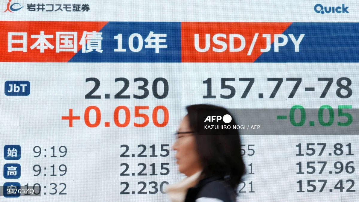 Gold_and_silver_hit_record_highs_on_US-EU_trade_war_fears