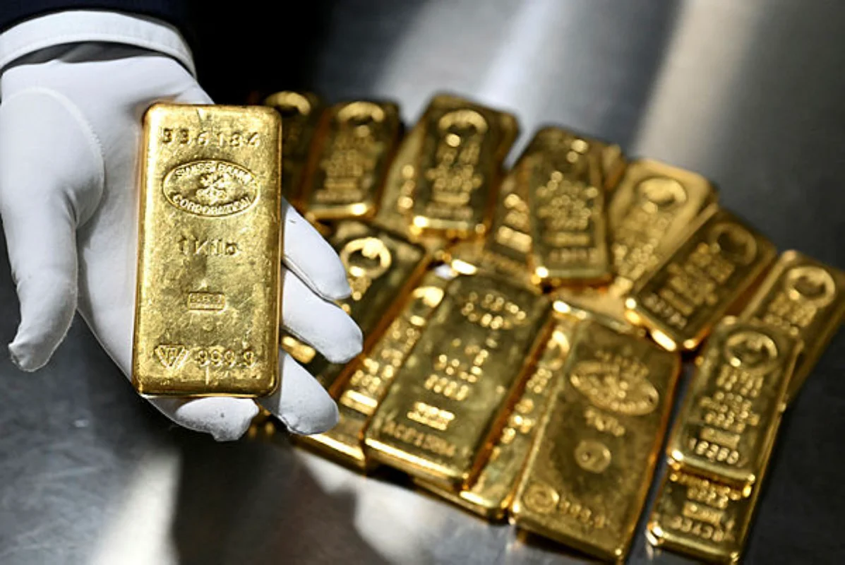 Gold_and_silver_plunge_as_Trump_names_new_Fed_chair__metals_see_historic_drop Gold and silver plunge as Trump names new Fed chair, metals see historic drop