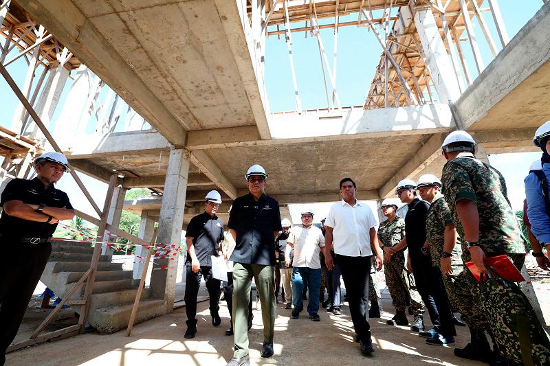 Govt allocates RM99 million for new housing at Kabota Camp - Mohamed Khaled Govt allocates RM99 million for new housing at Kabota Camp - Mohamed Khaled