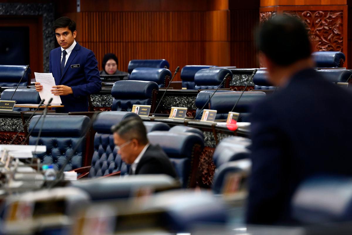Govt backs stern action on schools that allow bullying