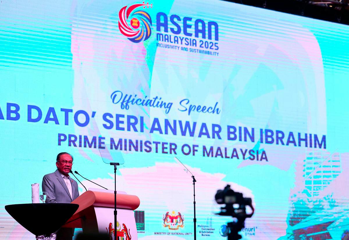 Govt closely monitoring Iran conflict, no immediate plans for evacuation - PM Anwar Govt closely monitoring Iran conflict, no immediate plans for evacuation - PM Anwar
