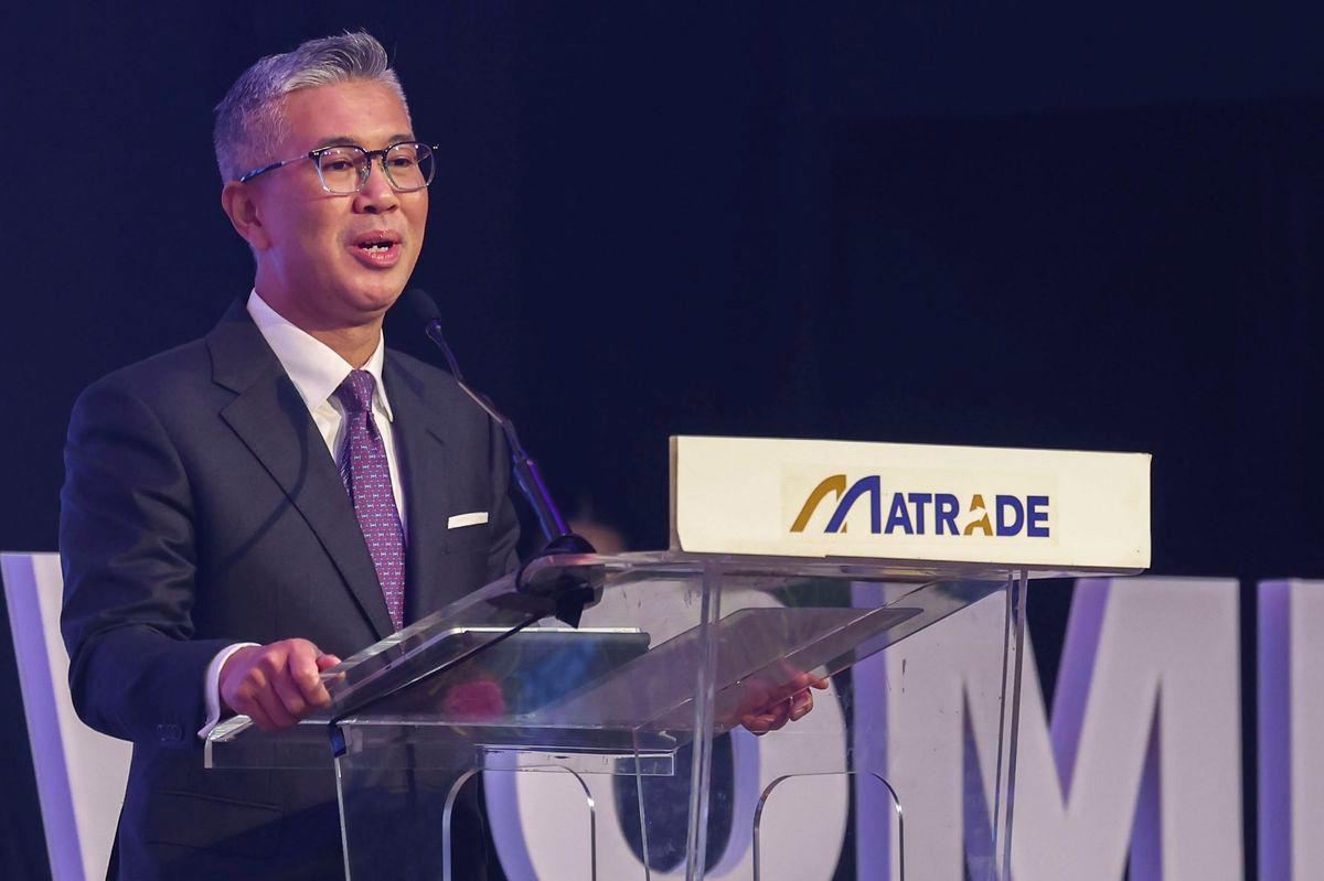 Govt committed to increase women-owned companies - Tengku Zafrul