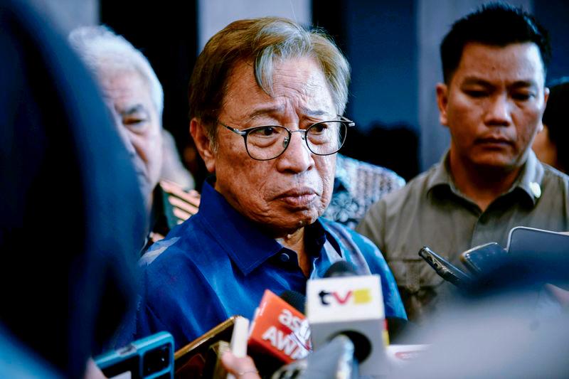 Gov't ready to increase flood relief allocation - Abang Johari Gov't ready to increase flood relief allocation - Abang Johari