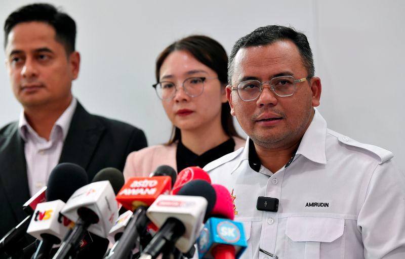 Govt to disburse financial assistance for Putra Heights inferno victims next week: Selangor MB Govt to disburse financial assistance for Putra Heights inferno victims next week: Selangor MB