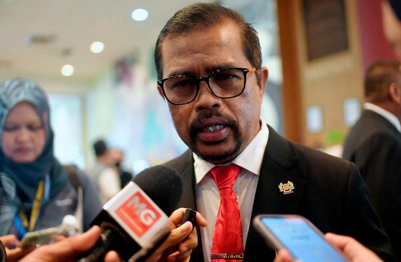 Govt's move to axe 30,000 contract staff unfair - CUEPACS  