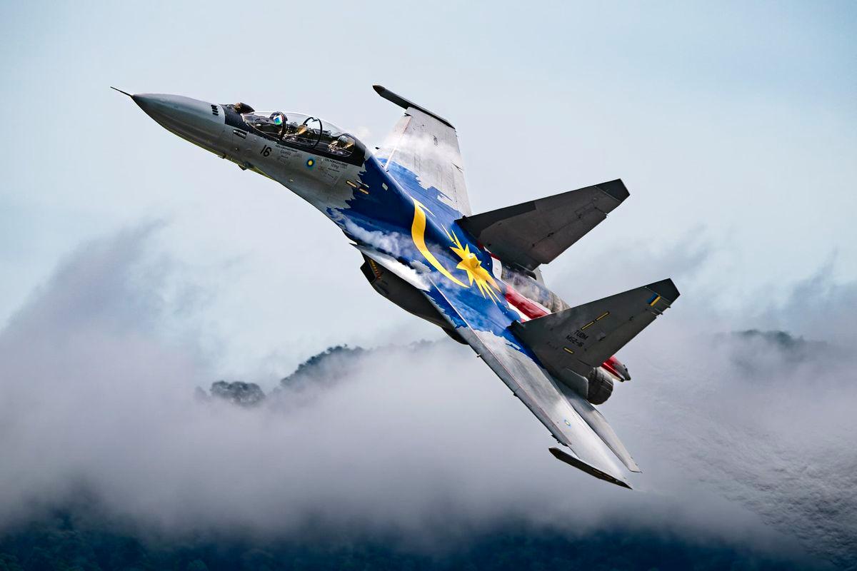 Gunjiz-Sting: Mentor-protégé team behind the ‘Toruk Makto’ airshow that wowed LIMA’25 visitors