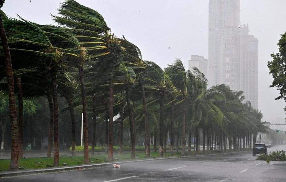 Hainan activates highest alert as Typhoon Kajiki nears with 38m/s winds Hainan activates highest alert as Typhoon Kajiki nears with 38m/s winds