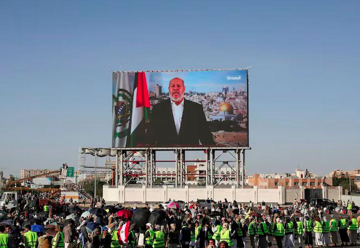 Hamas says it is ready to release all remaining hostages for an end to Gaza war Hamas says it is ready to release all remaining hostages for an end to Gaza war