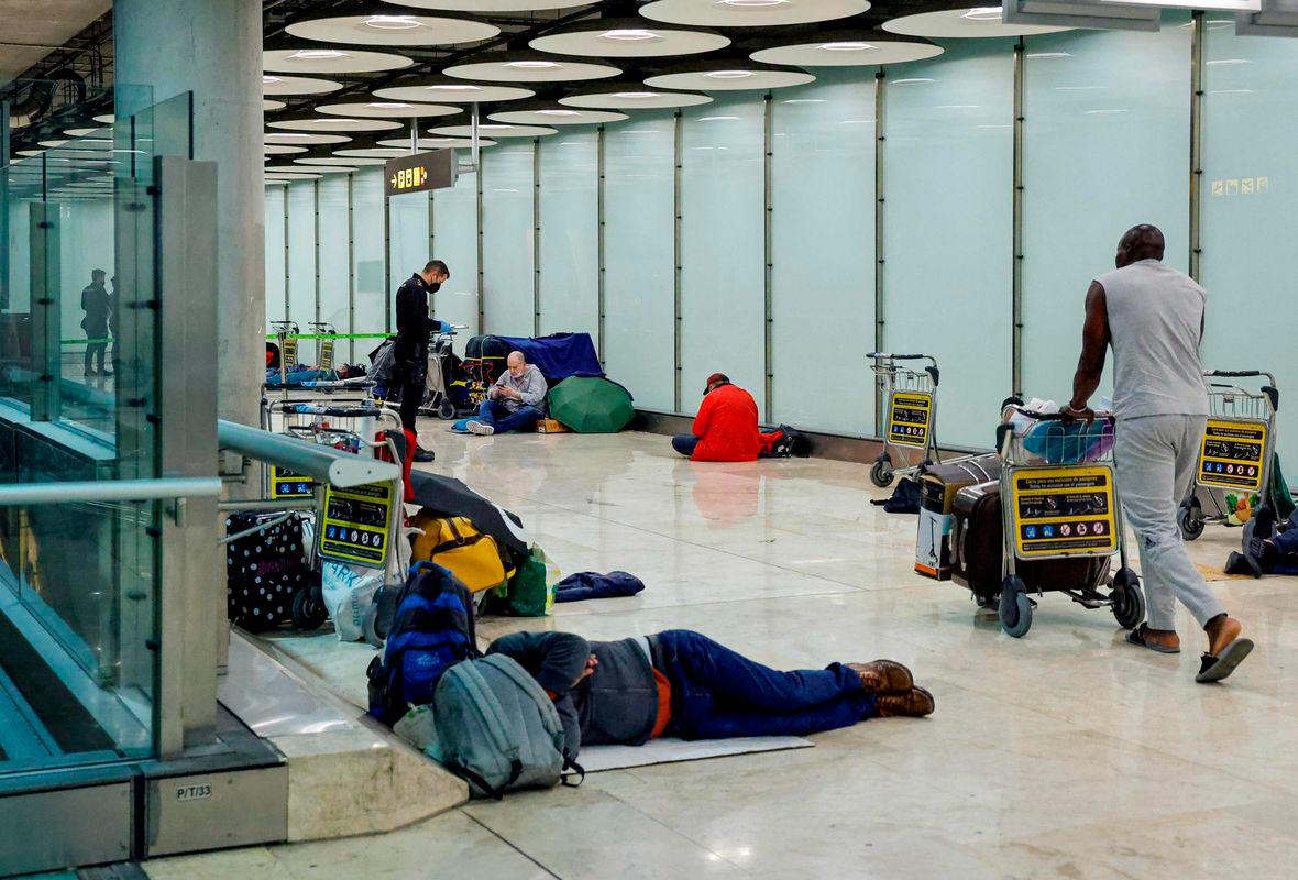 Homeless seek refuge at Madrid airport as rents soar
