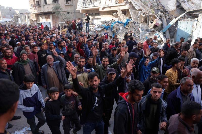Hundreds of Palestinians in Gaza protest against Hamas after conflict resumes Hundreds of Palestinians in Gaza protest against Hamas after conflict resumes