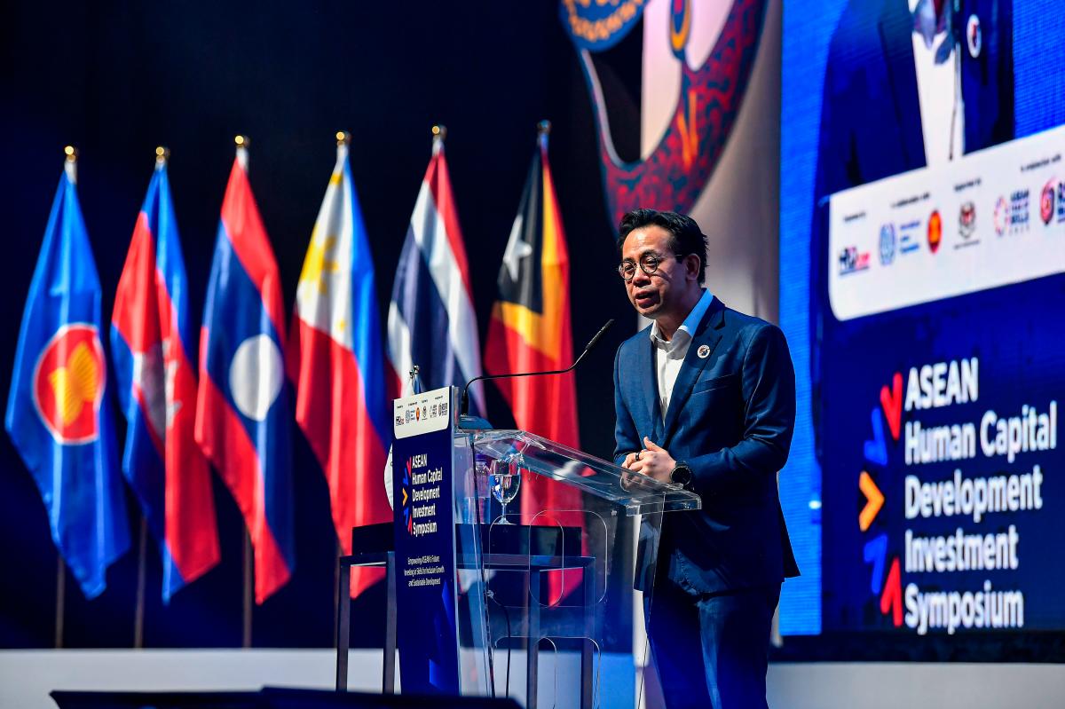 ILO, ASEAN sec-gen praise Sim’s leadership in skills development ILO, ASEAN sec-gen praise Sim’s leadership in skills development