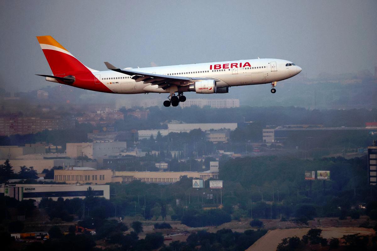 Iberia investigates ‘Free Palestine’ message on kosher meals Iberia investigates ‘Free Palestine’ message on kosher meals