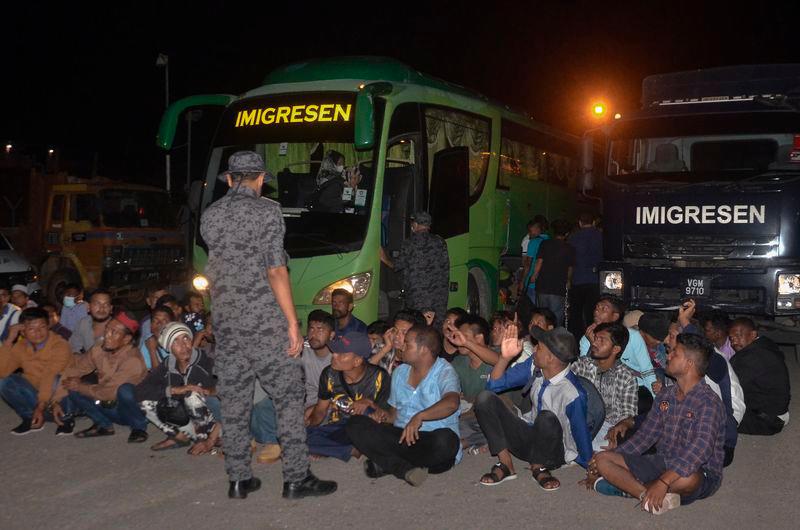 Immigration Dept nabs 12 in Terengganu