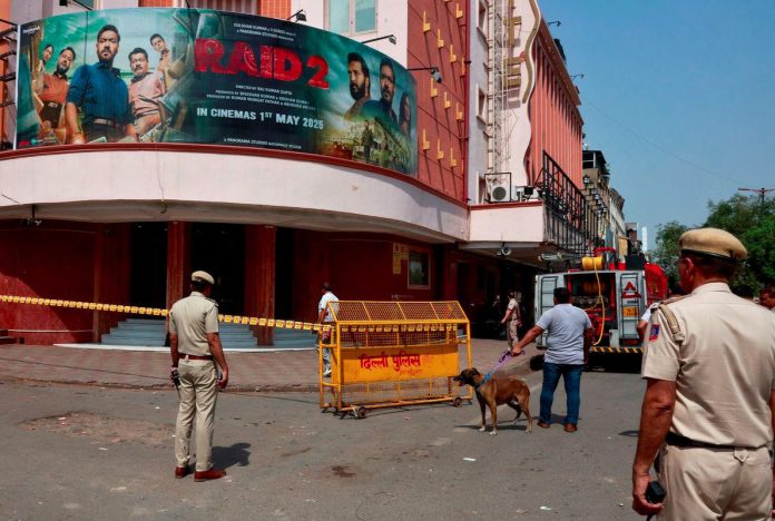 India, Pakistan military operations chiefs hold talks, Indian army says India, Pakistan military operations chiefs hold talks, Indian army says