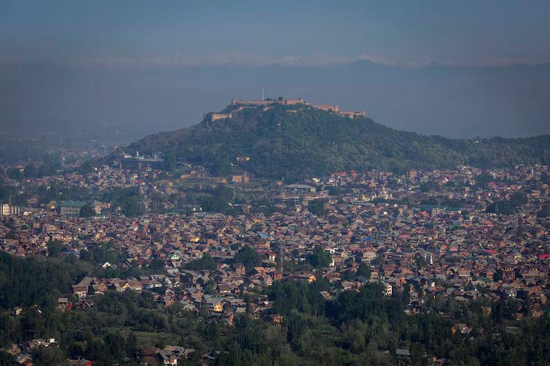 India shuts over half of Kashmir tourist spots in security review