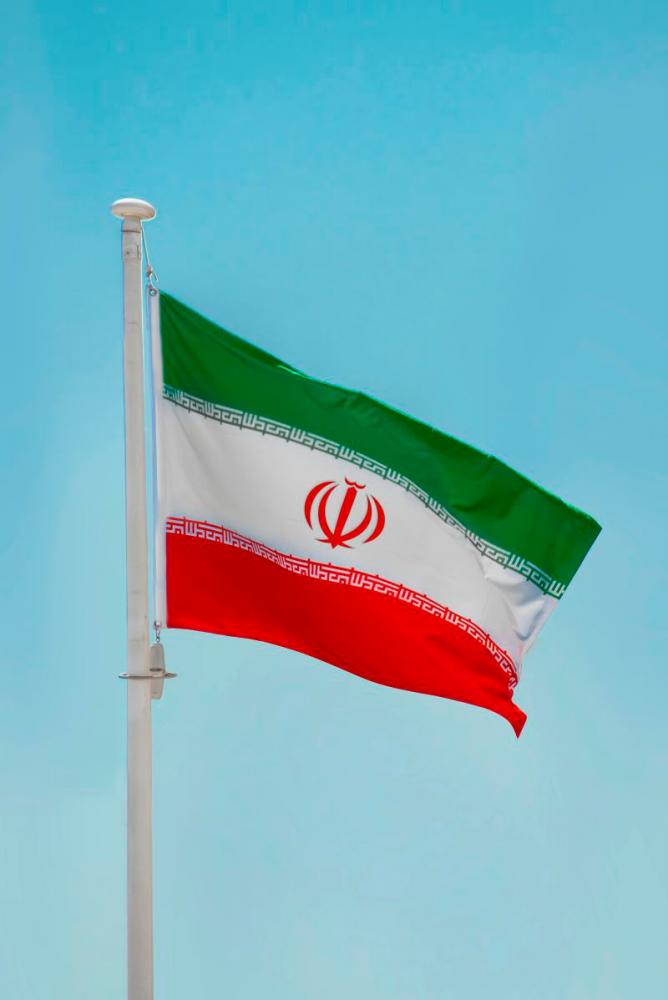 Iran president fires deputy over pricey Antarctica trip 