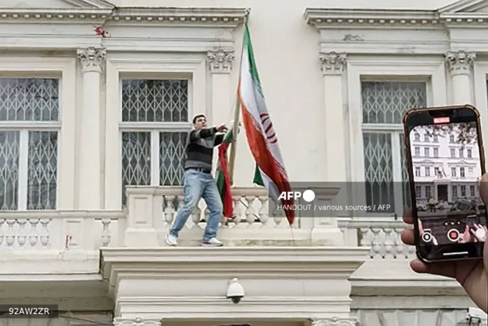 Iran_faces_new_protests_as_crackdown_death_toll_fears_rise