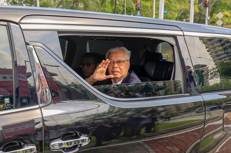 Ismail Sabri back at MACC HQ to provide statement