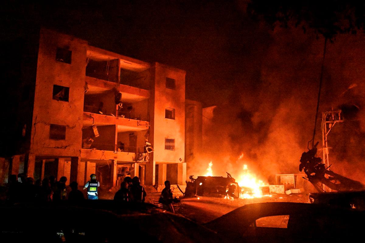 Israel-Iran battle escalates, civilians urged to evacuate target areas Israel-Iran battle escalates, civilians urged to evacuate target areas