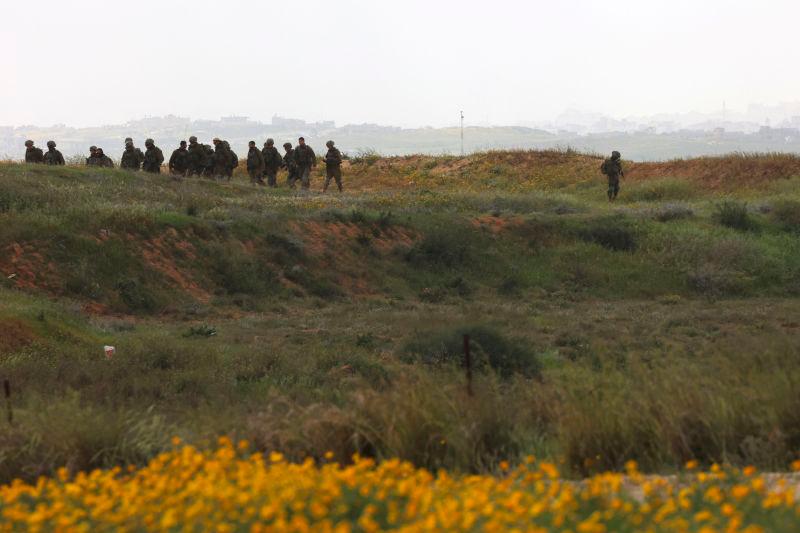 Israel defence minister threatens to annex parts of Gaza